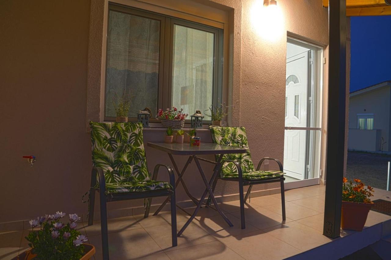 Ntina'S Hause Villa Chaidefto Dış mekan fotoğraf
